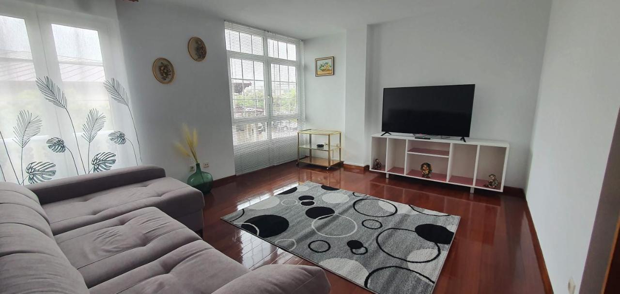 Апартаменты Piso Iria Сеэ Экстерьер фото